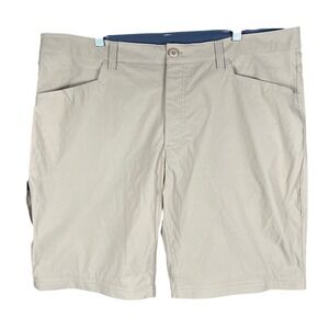 Eddie Bauer Men's 40 Khaki Cargo Tech Pant Shorts Outdoor Hiking Casual